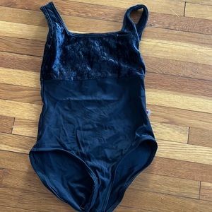 Black yumiko velvet top leotard